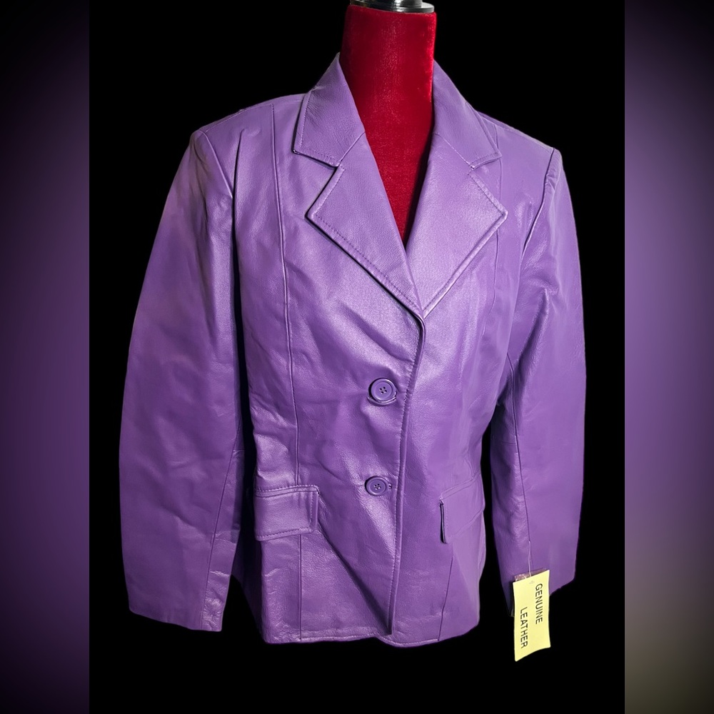 Vintage Deadstock 100% genuine leather purple blazer/jacket size 12